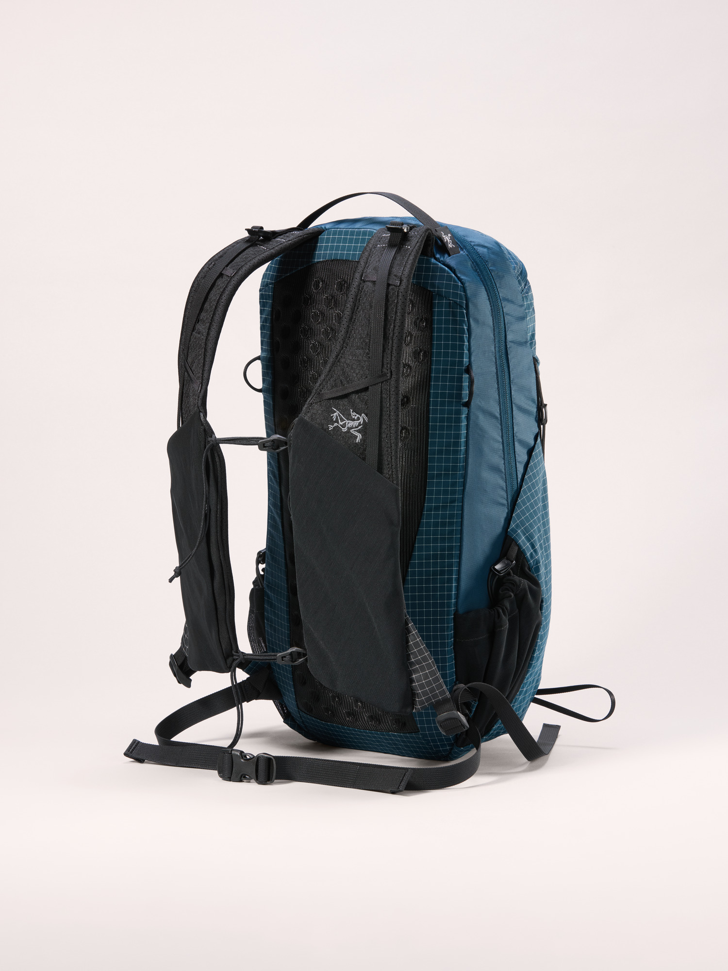 Aerios 18 Backpack