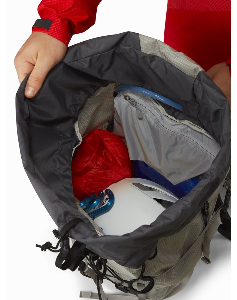 Arc'teryx Alpha AR 55 Backpack Womens - Grey