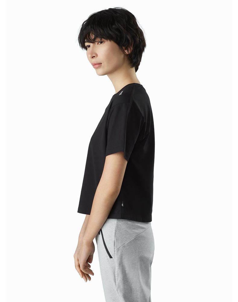 Arc'teryx Off Center Crop T-Shirt Womens - Black