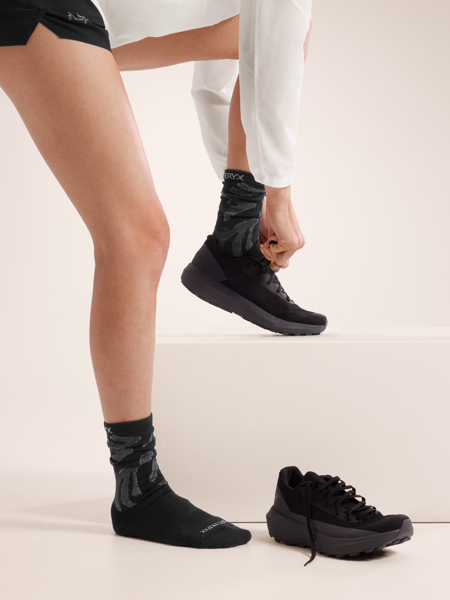 Synthetic Mid Grotto Sock