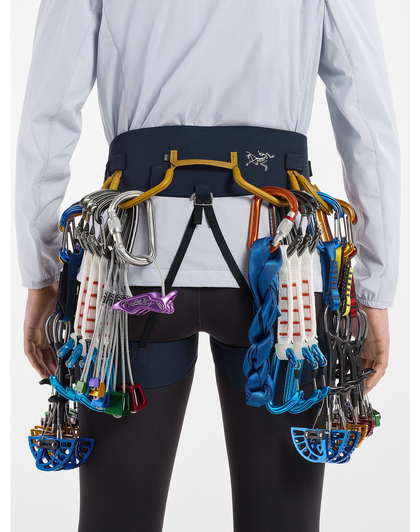 AR-385a Harness Women's