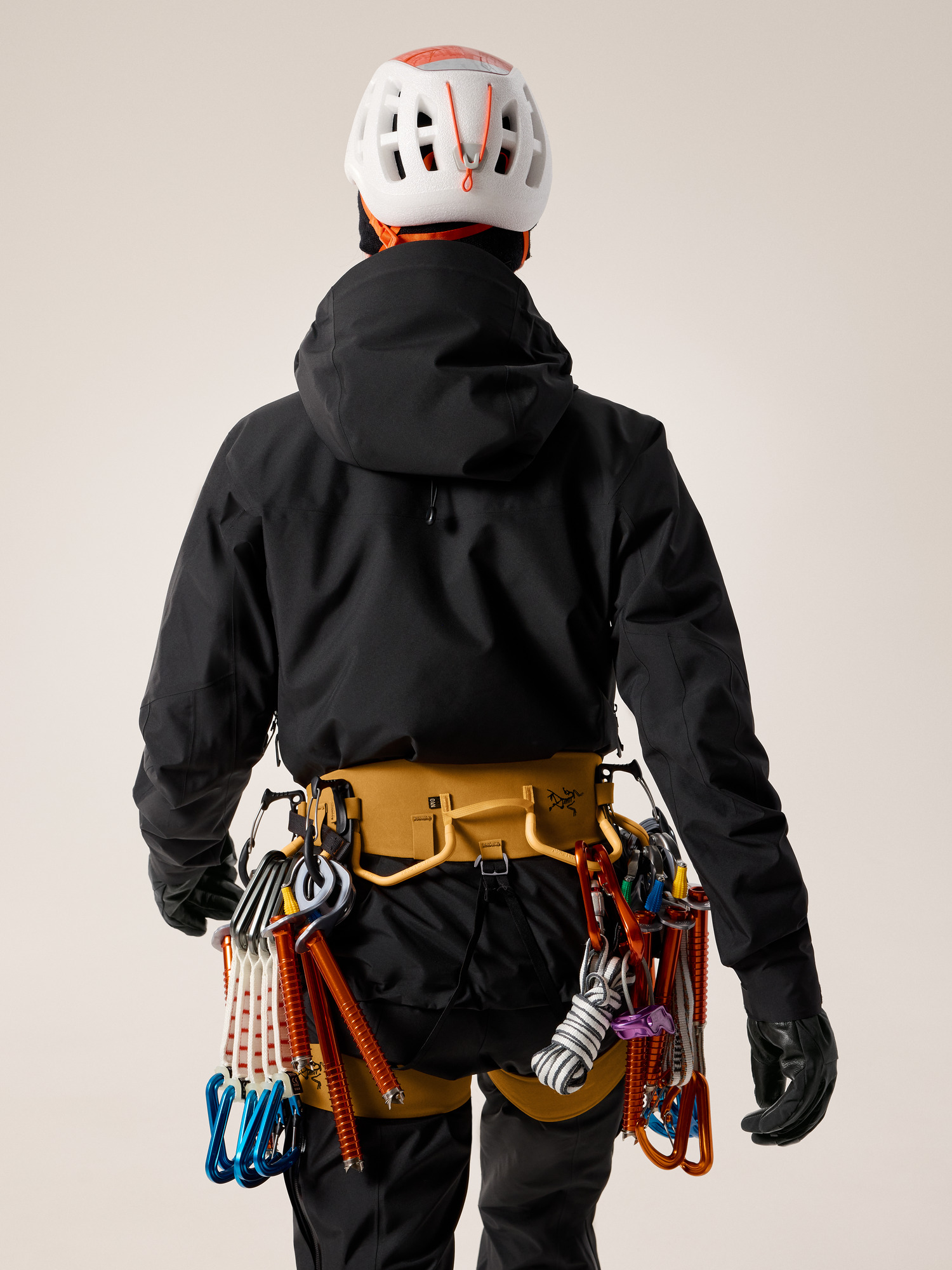 AR-385a Harness Women's