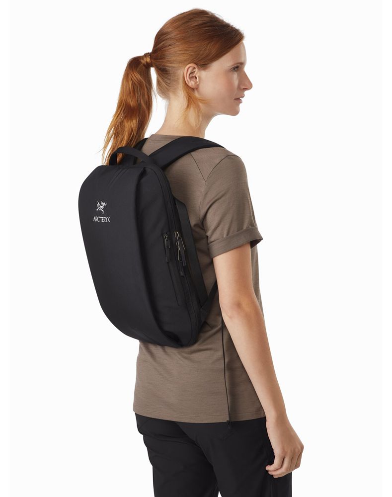 Arc'teryx Blade 6 Backpack Mens - Black