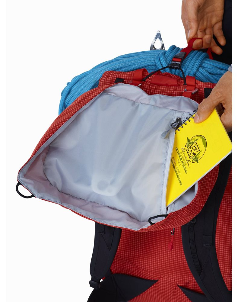 Arc'teryx Alpha AR 35 Backpack Womens - Red