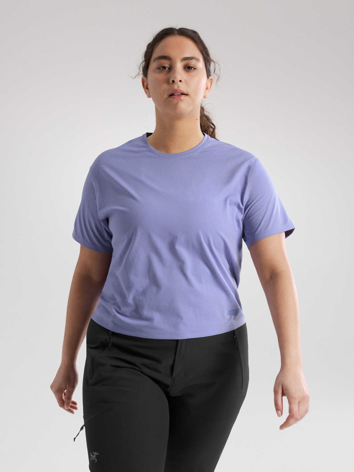 Taema Crop Logo T-Shirt Women's