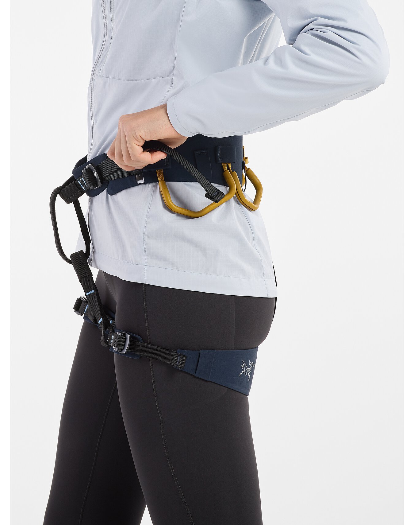 AR-385a Harness Women's