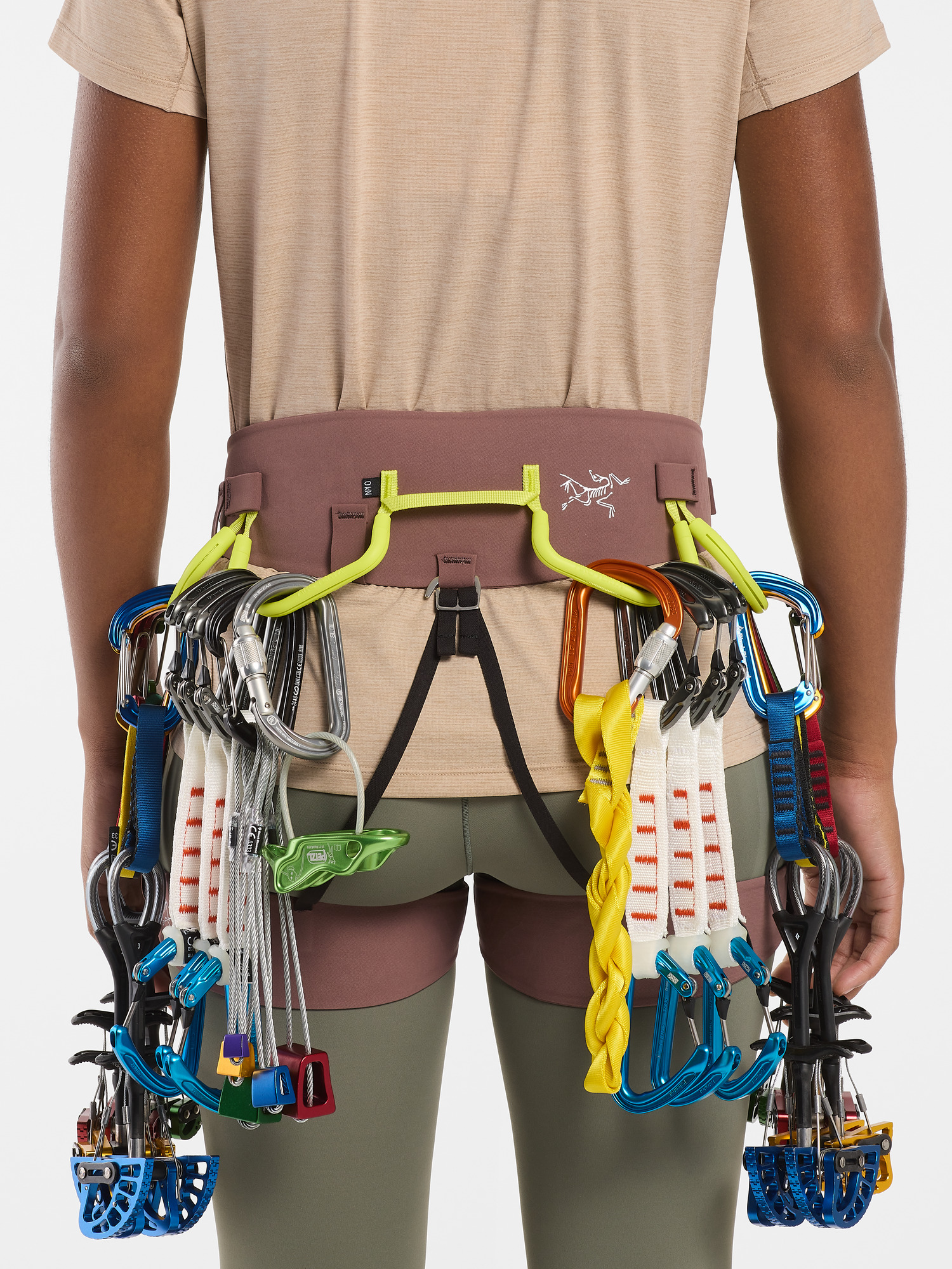 AR-385a Harness Women's