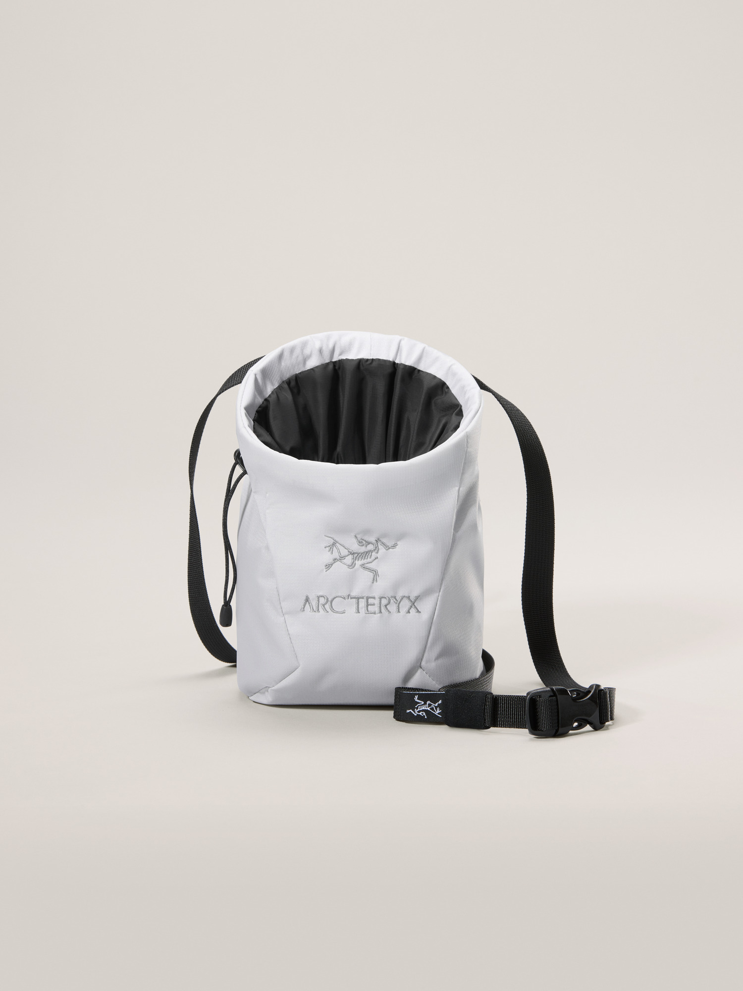 Ion Lightweight Chalk Bag