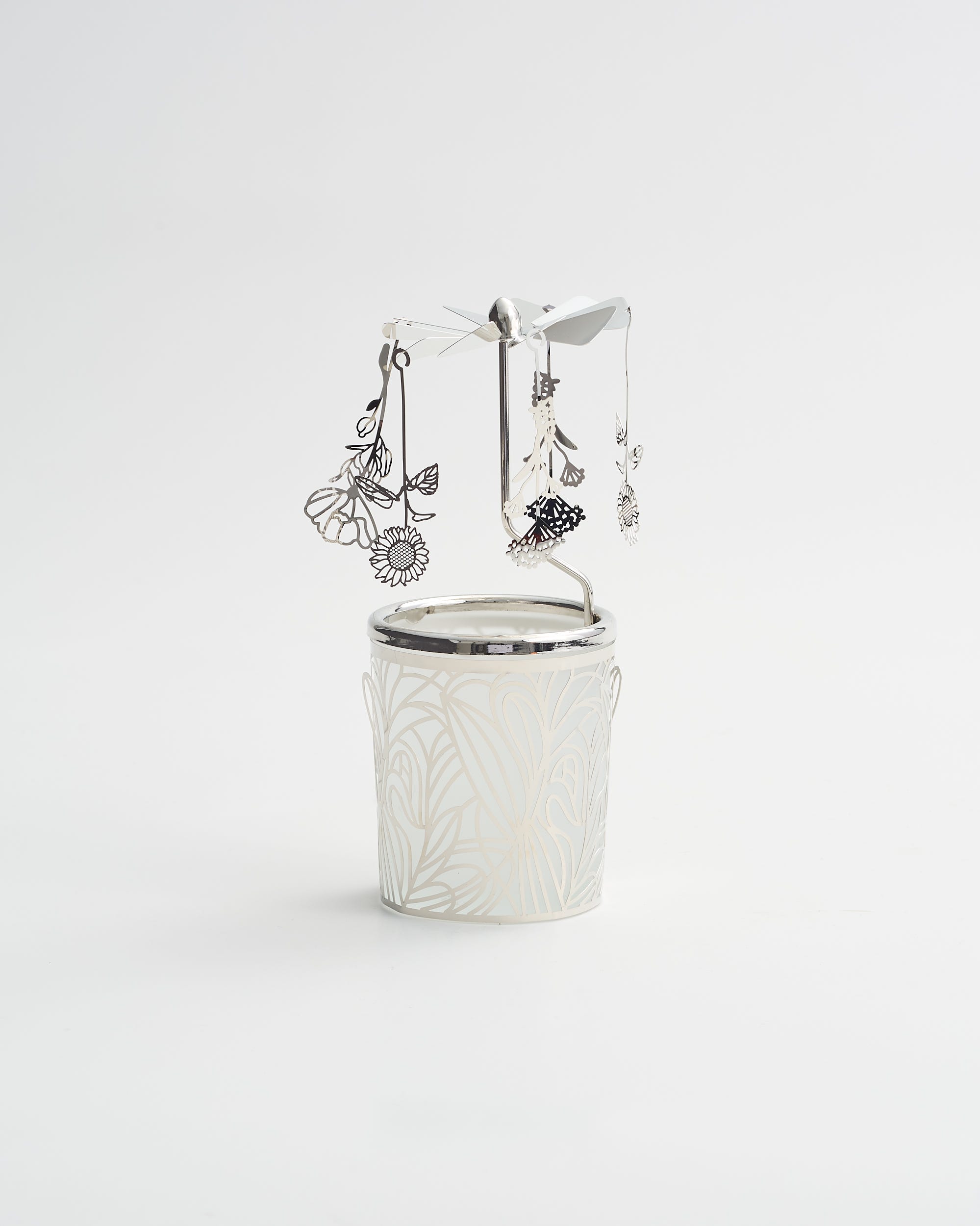 Tea Gardens Flower Spinner Silver