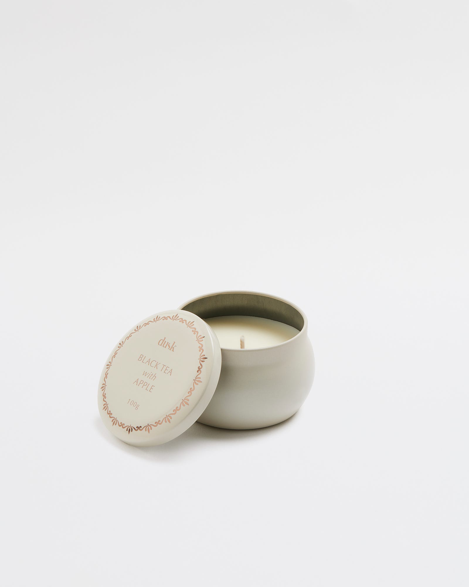 Black Tea and Apple Candle Tin 100g