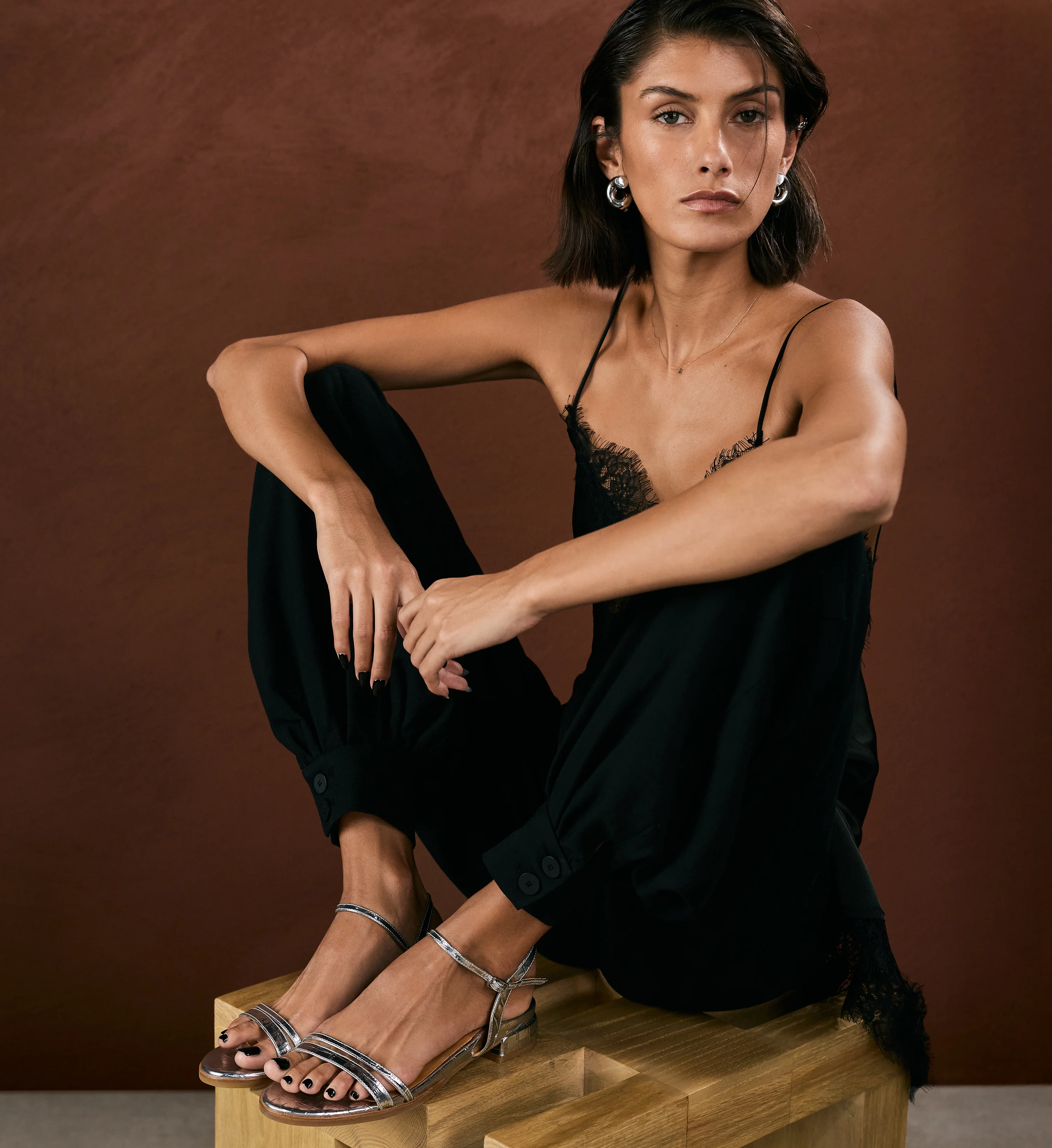 Emberiza Silver Croc Emboss Leather Sandals