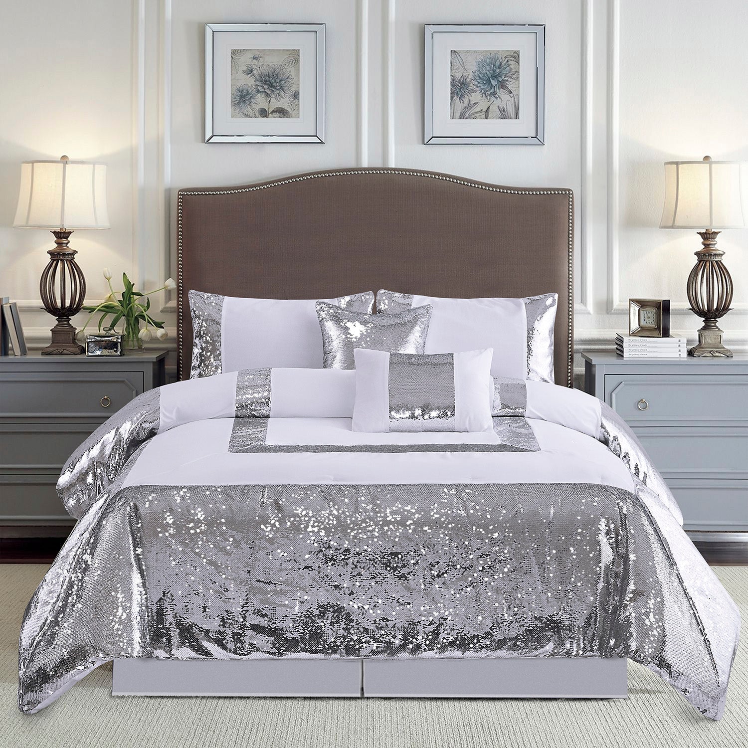 Luxurious 5 Piece Glitter & Shiny Sequins White Comforters Bed in a Bag Queen King Bedding Set