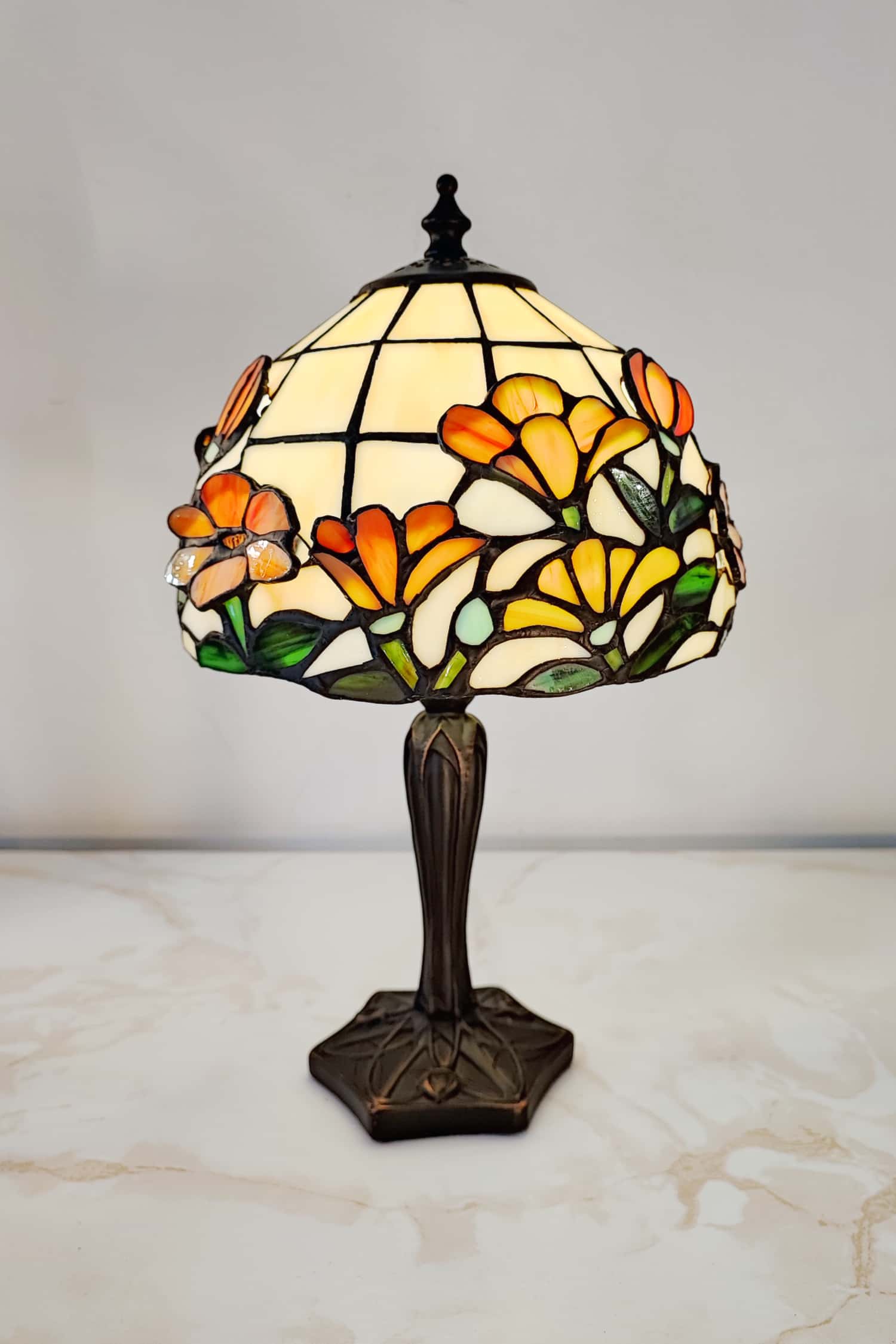 Floral Tiffany Abatjour with Raised Glass, 20cm