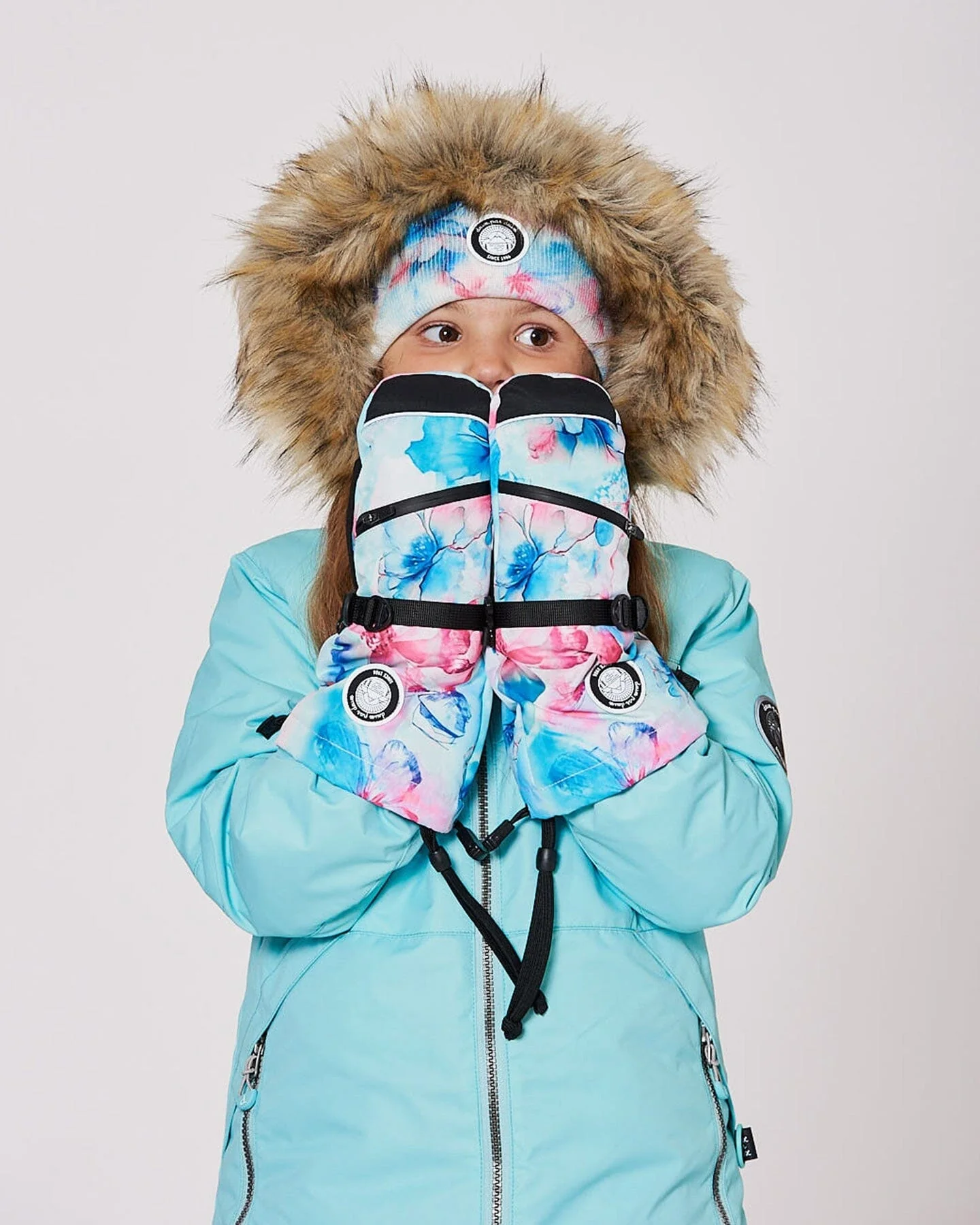 Winter Mittens Teknik Blue Flower Print