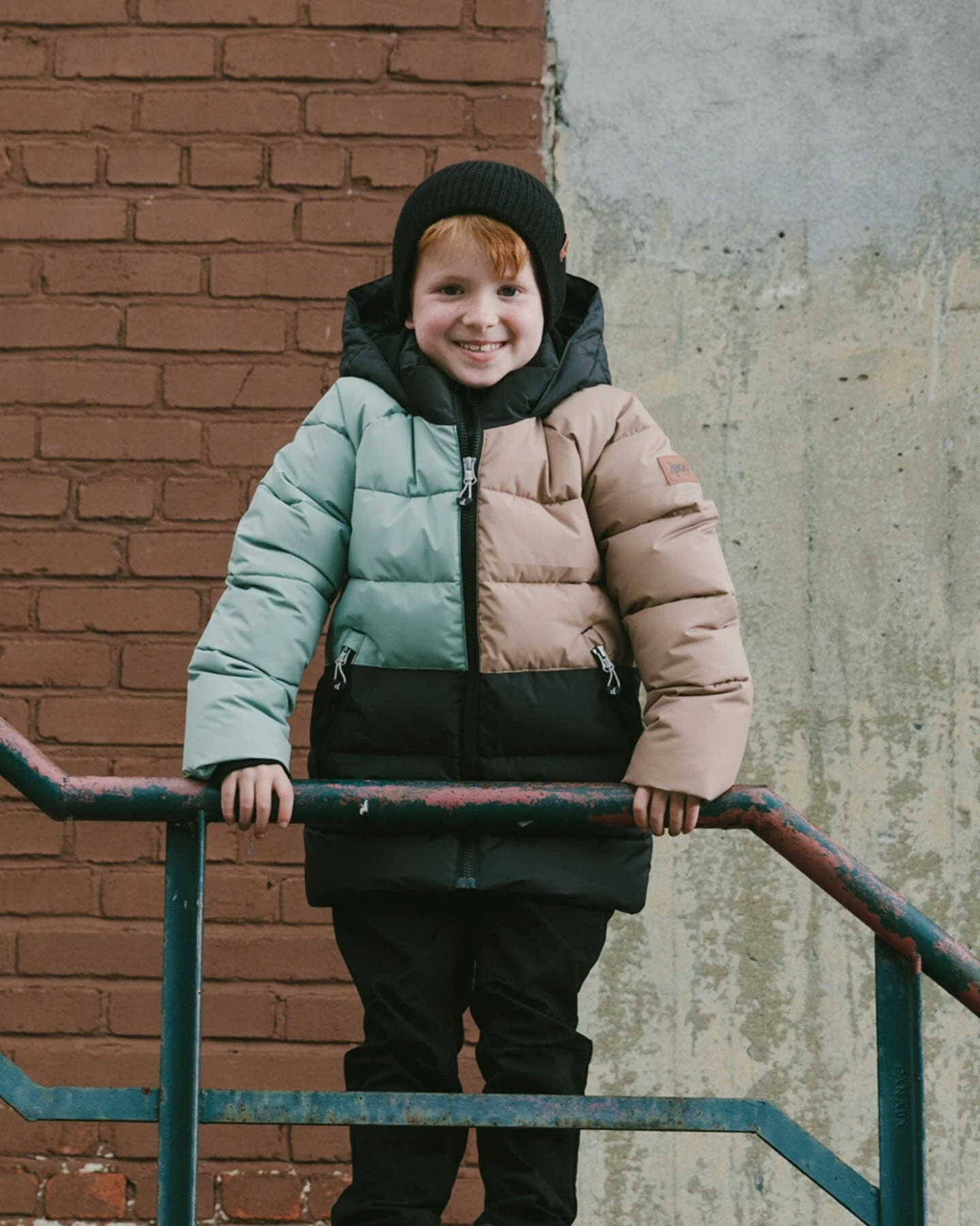 Colorblocked Puffy Winter Coat Black