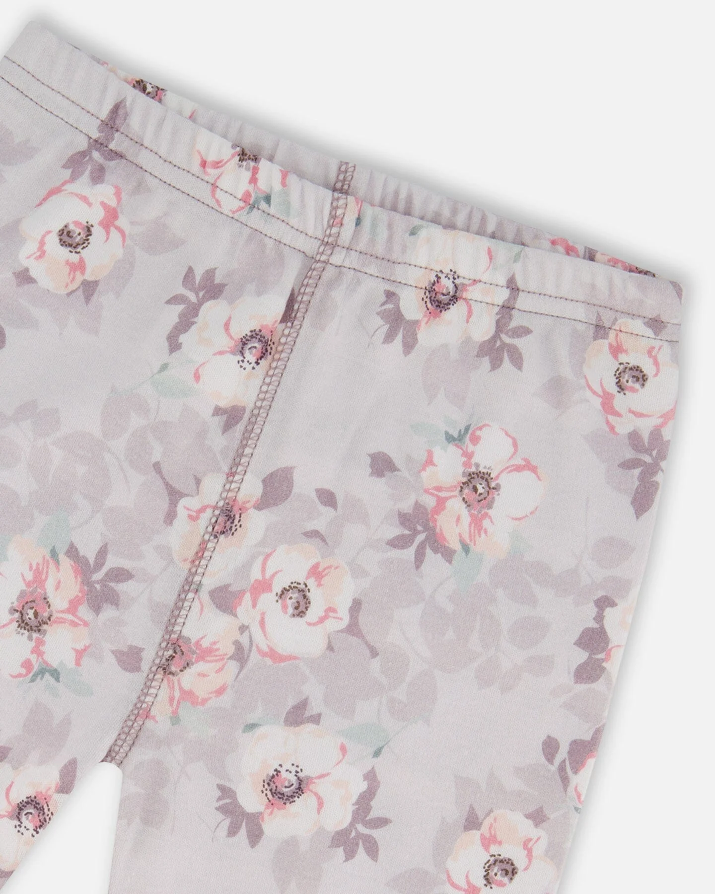 Printed Organic Cotton Long Sleeve Top And Pant Pajama Set Pale Pink Flowers On Neutral Lilac