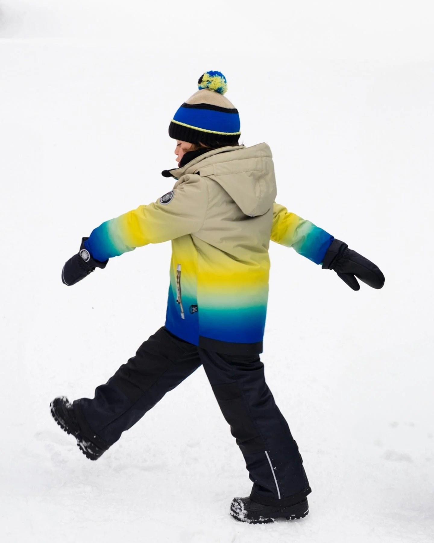 Two-Piece Play Snowsuit With Gradient Jacket Black