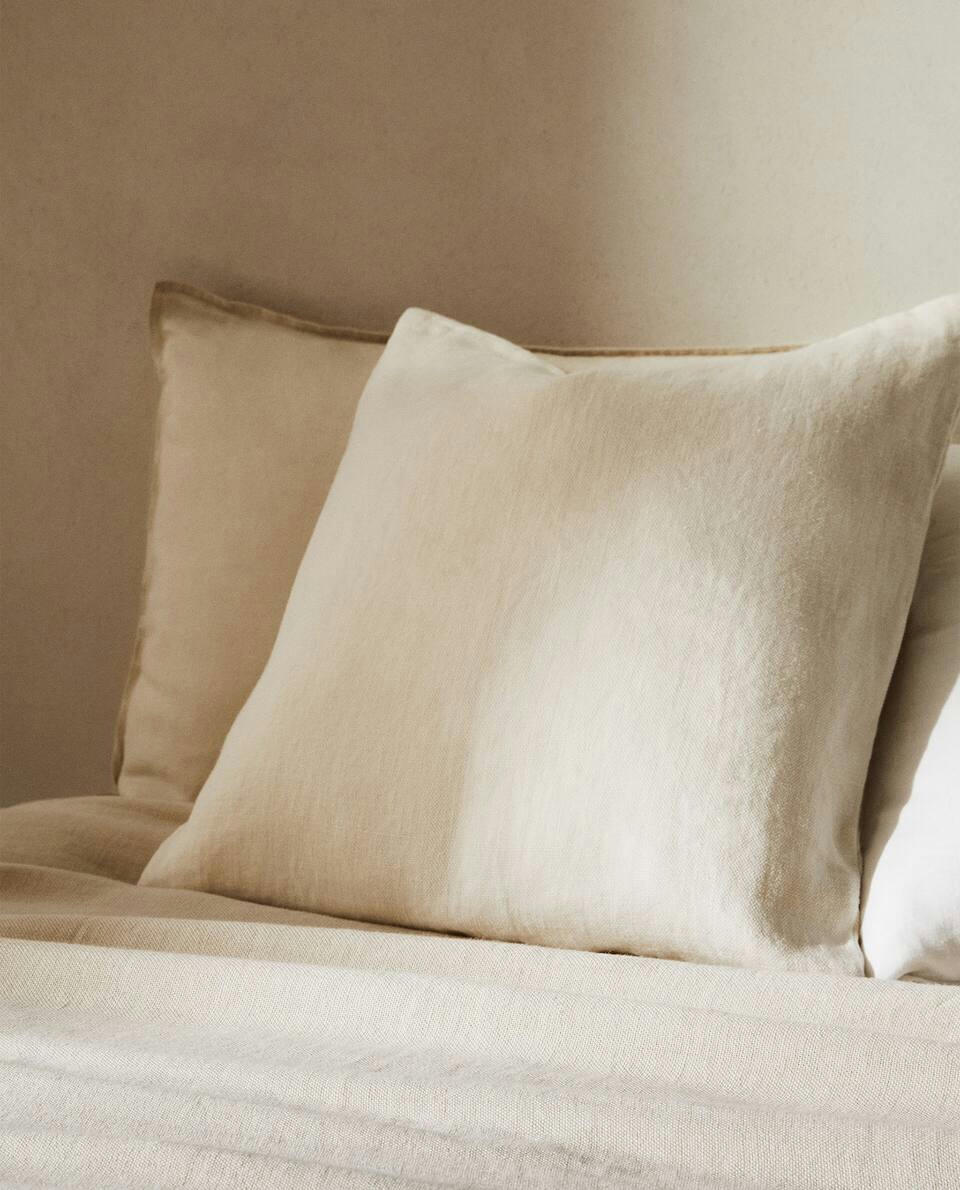 LINEN CUSHION COVER