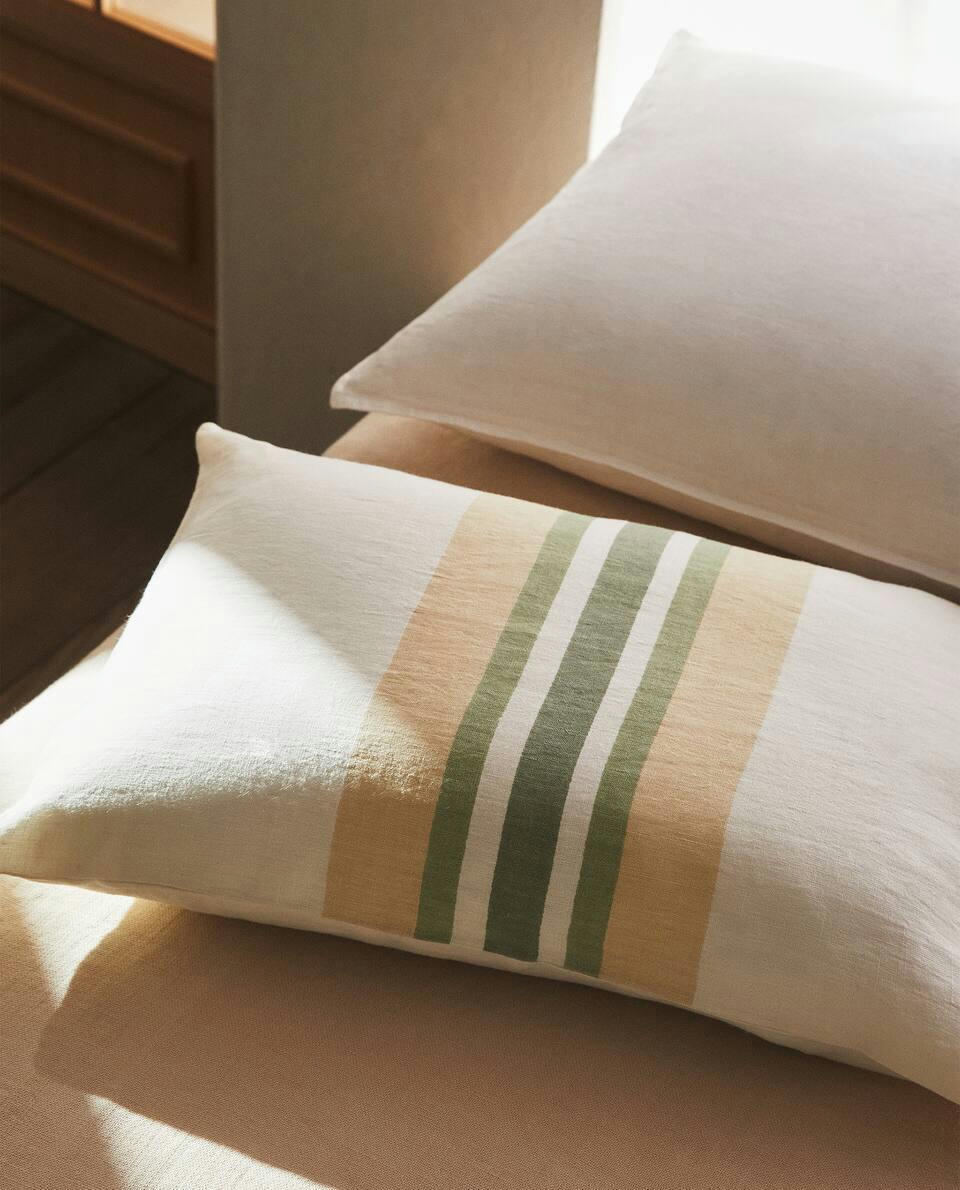 STRIPED CUSHION COVER