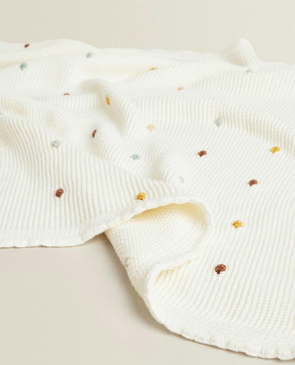 MULTICOLOURED CHUNKY KNIT BLANKET