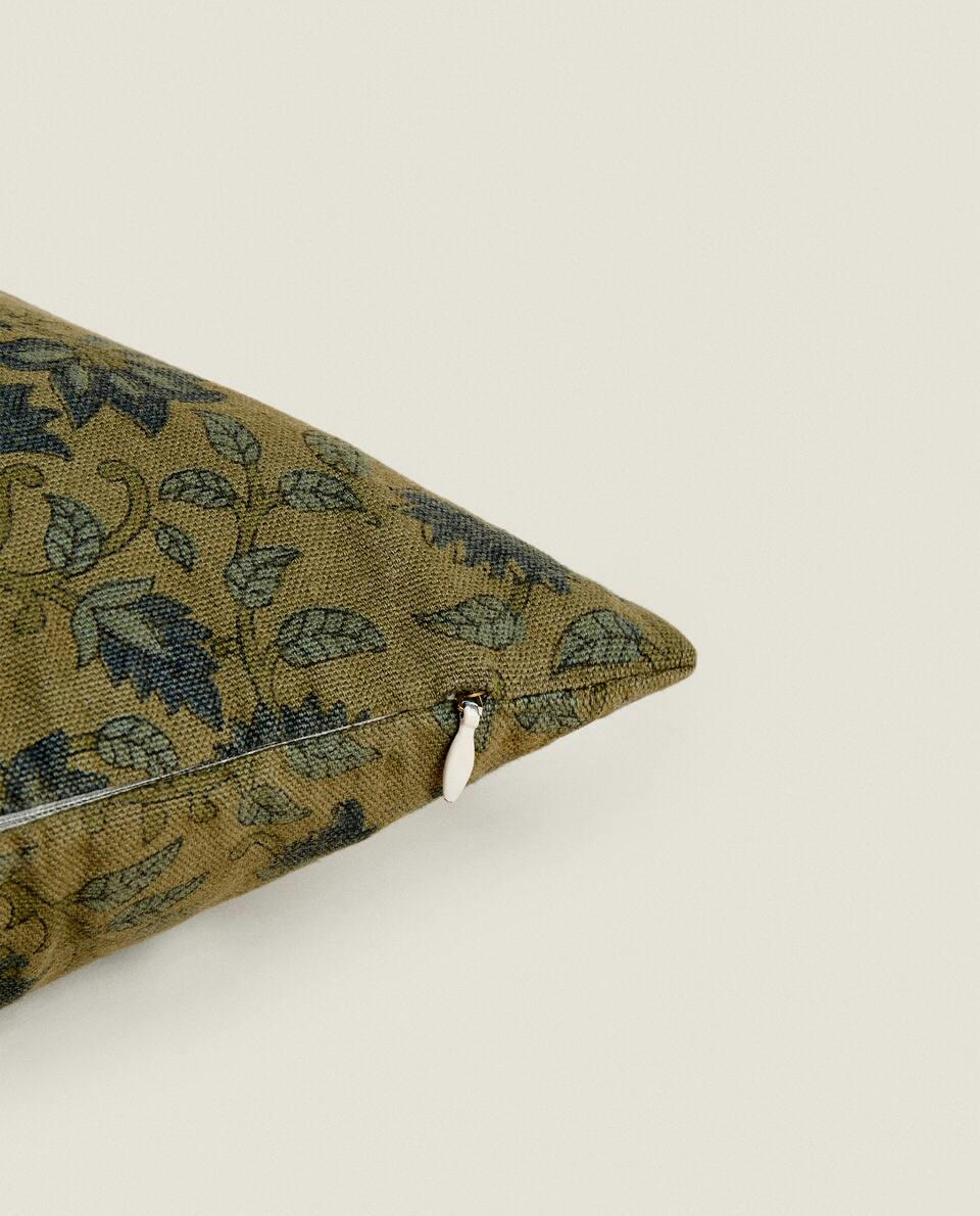 FLORAL PRINT CUSHION COVER