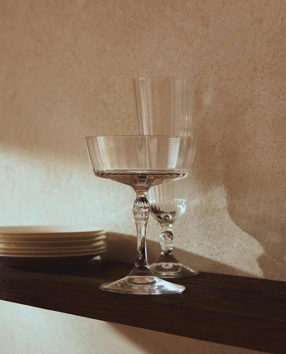 FACETED COCKTAIL GLASS