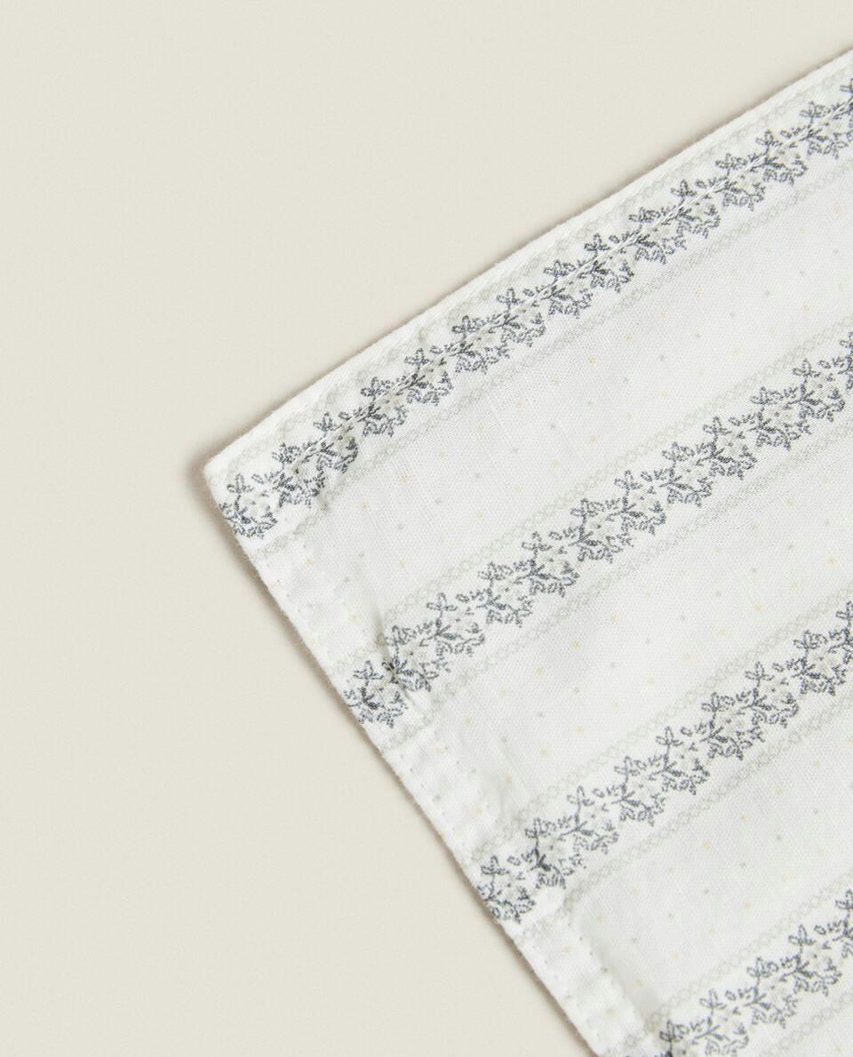 STRIPED LINEN MINI COT SET WITH FLOWERS