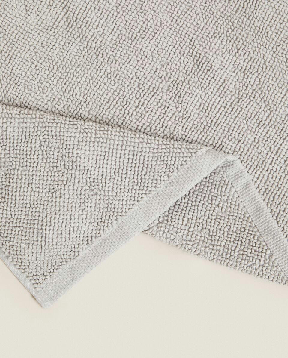 PLAIN BATH MAT RUG