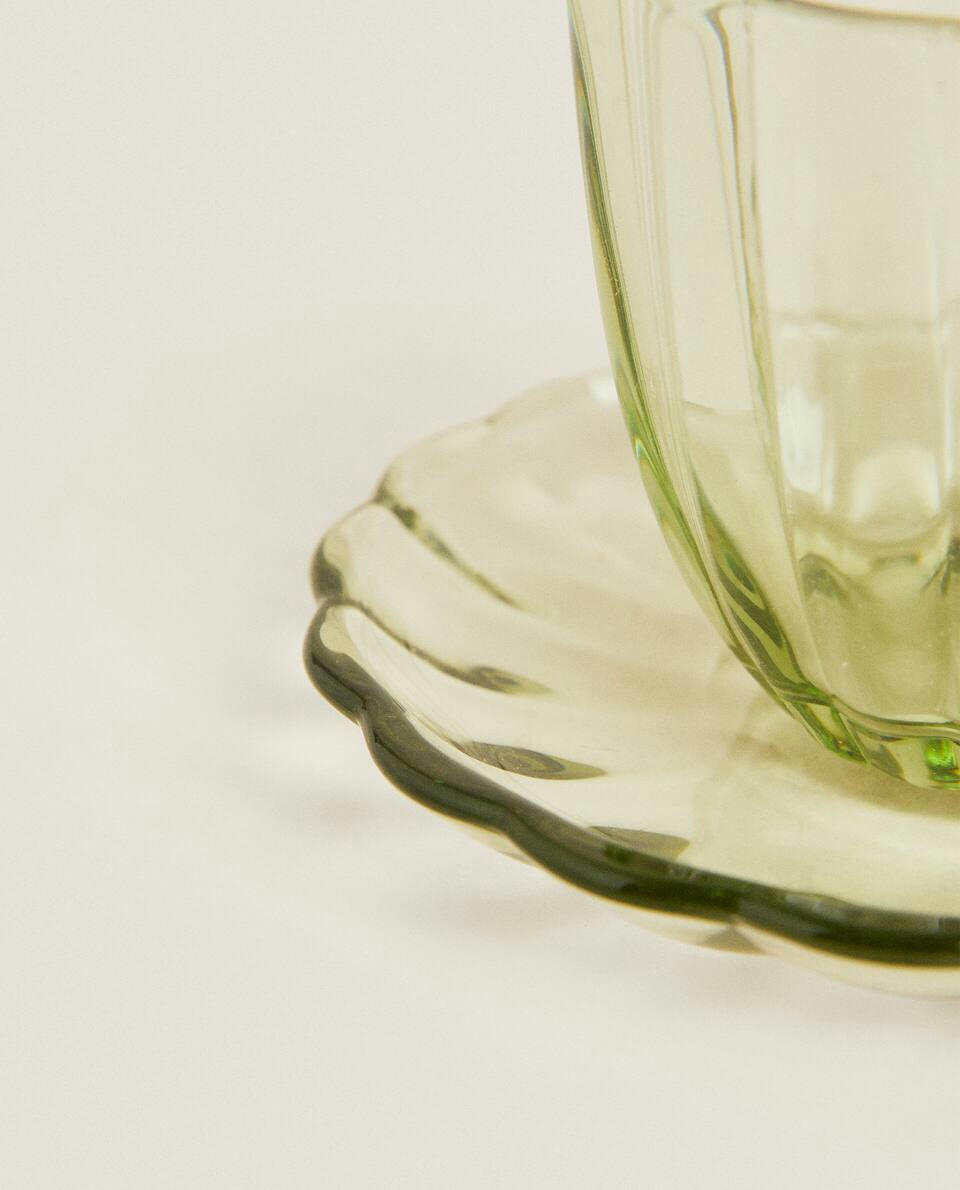 RAISED DESIGN GLASSWARE SET