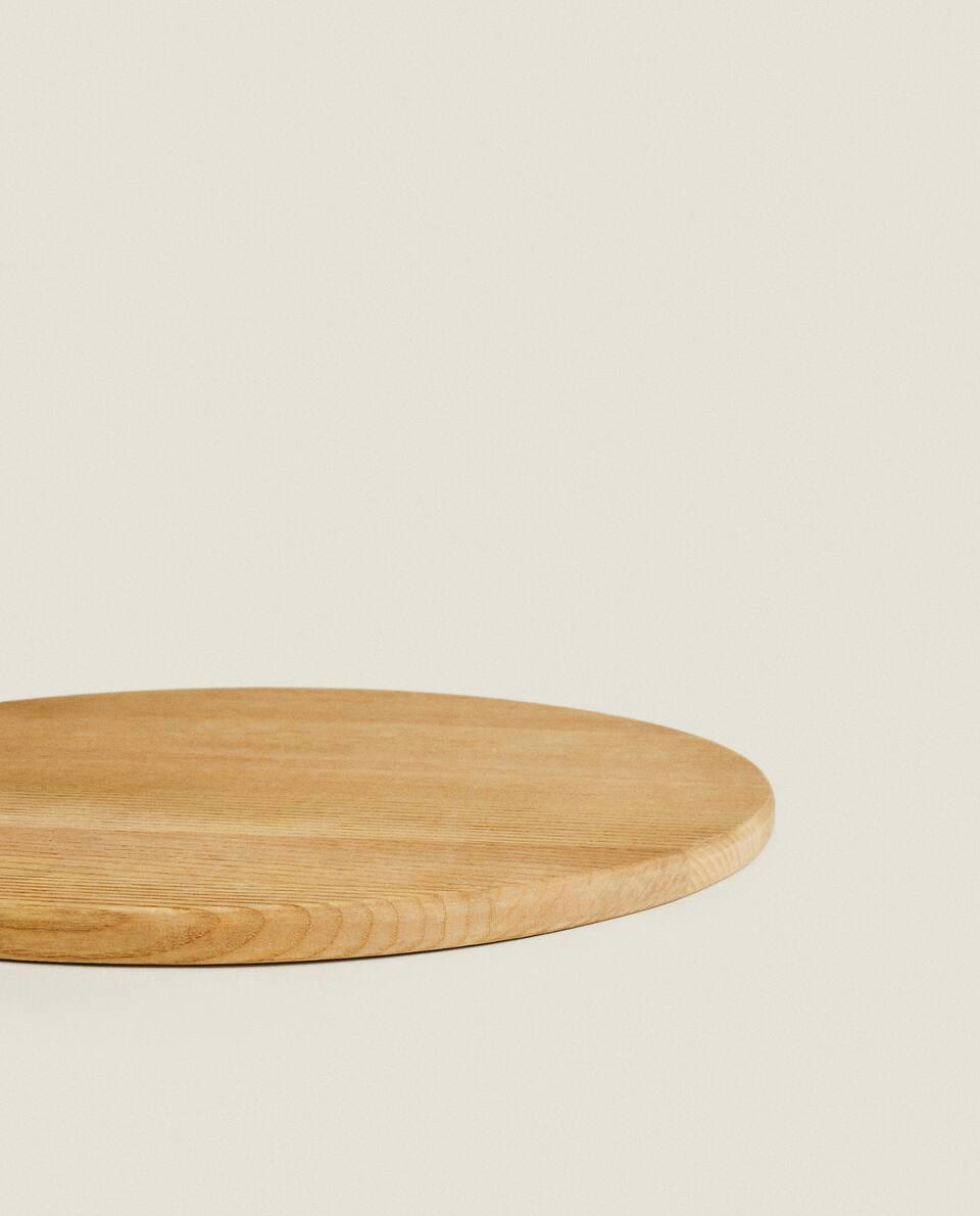 ROUND ASH WOOD CUTTING BOARD