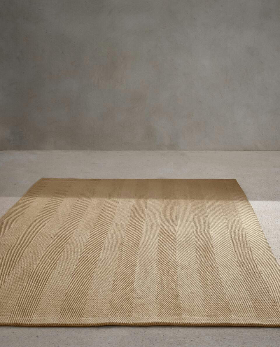 RUG 02