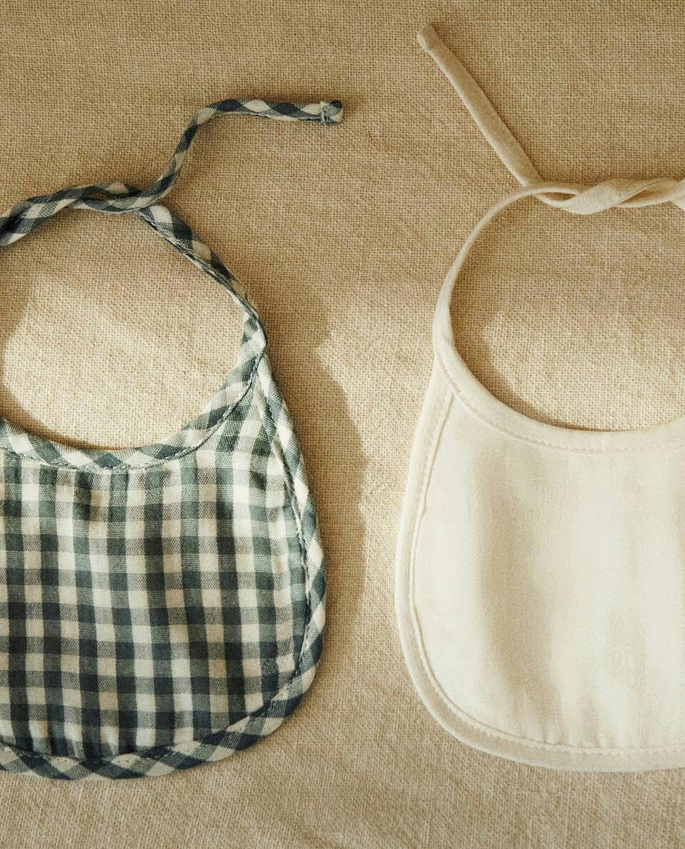 GINGHAM BIB (PACK OF 2)