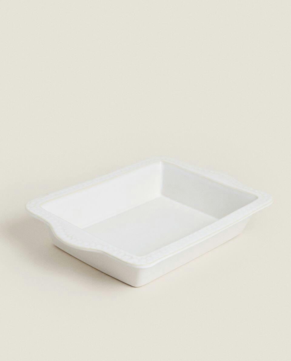 CHRISTMAS SNOWFLAKE STONEWARE SERVING DISH