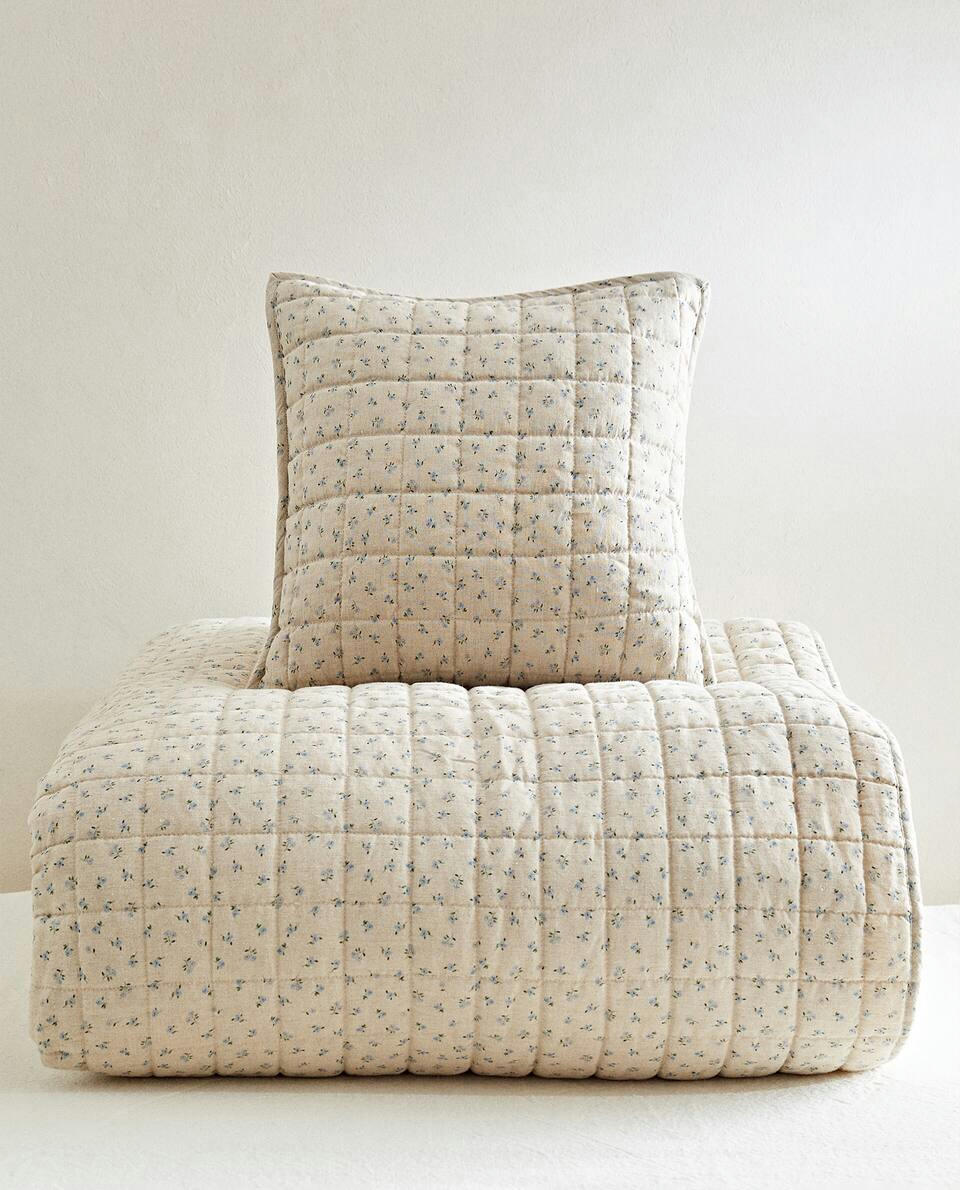 QUILTED FLORAL QUILT