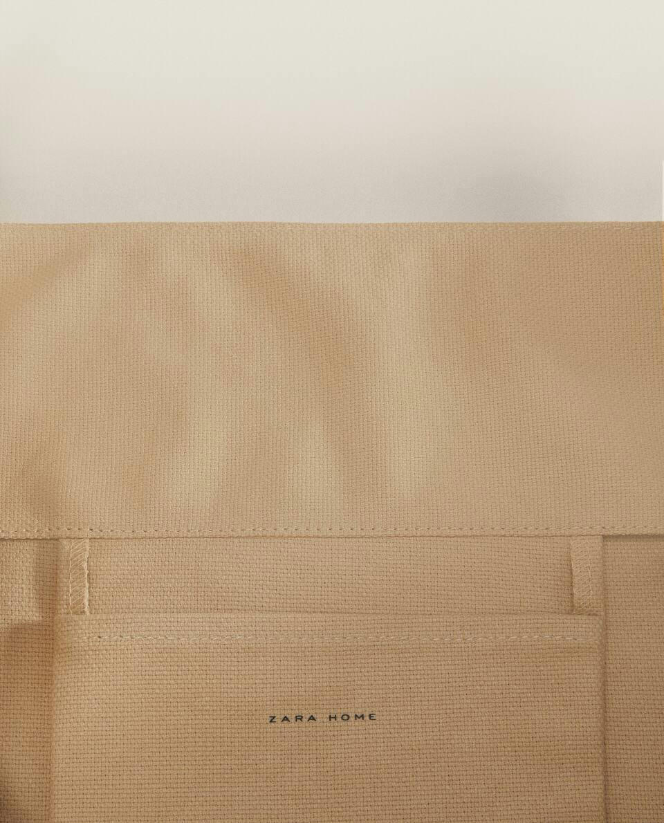 MEDIUM FABRIC TOTE BAG