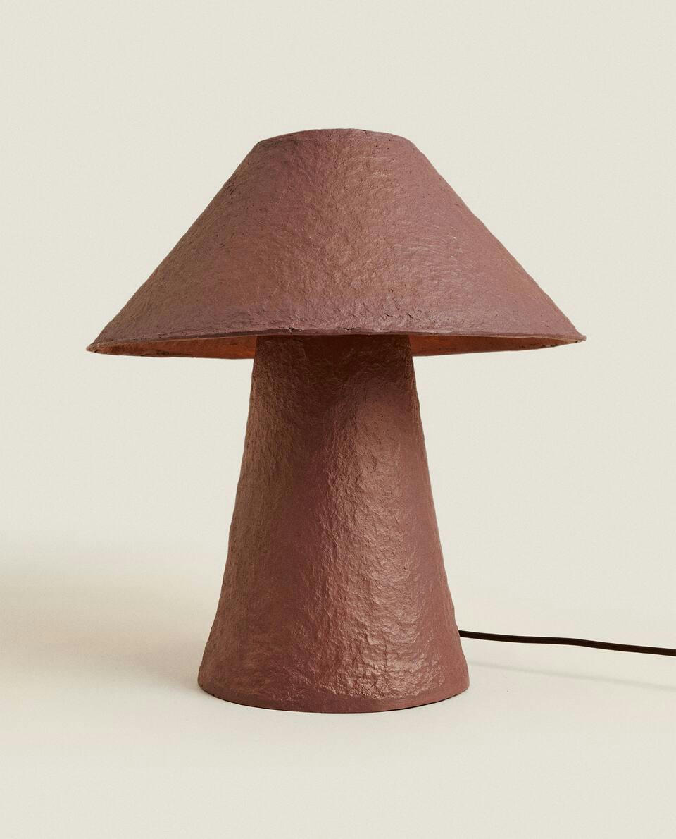 PAPIER-M?CHé TABLE LAMP