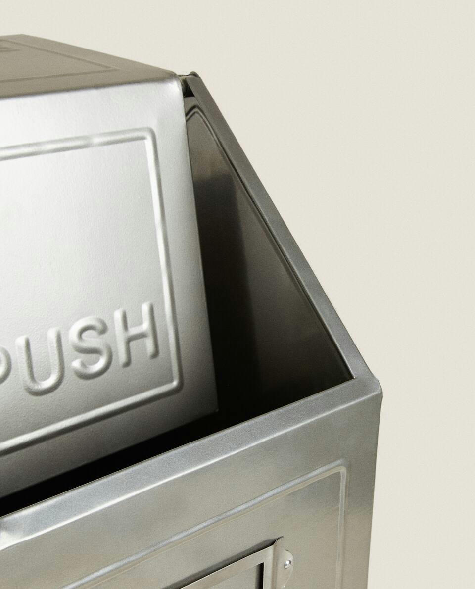 WASTEPAPER BASKET WITH LID (20L)