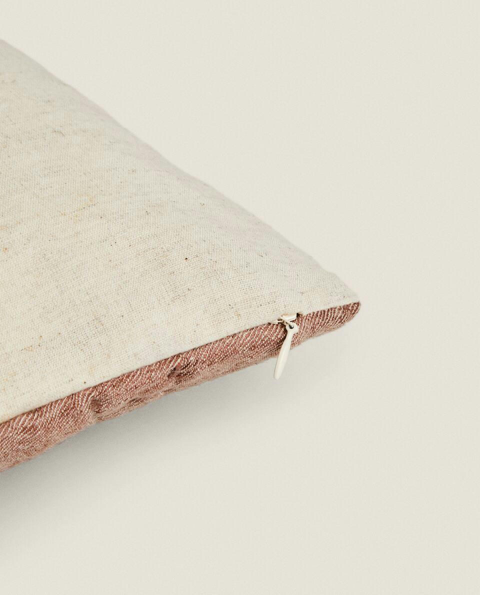 DIAMOND QUILTED CUSHION COVER