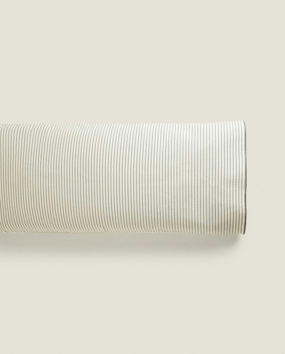 STRIPED SEERSUCKER PILLOWCASE