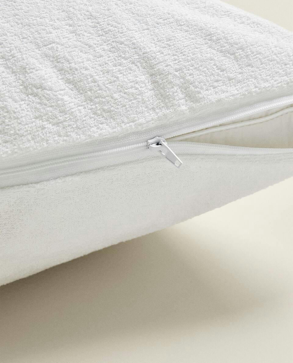 WATERPROOF COTTON TERRY PILLOW PROTECTOR