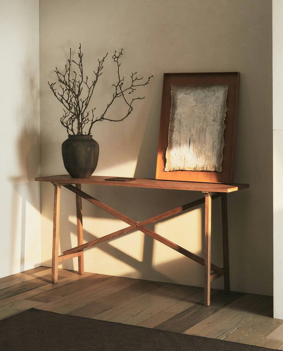 ELM WOOD CONSOLE