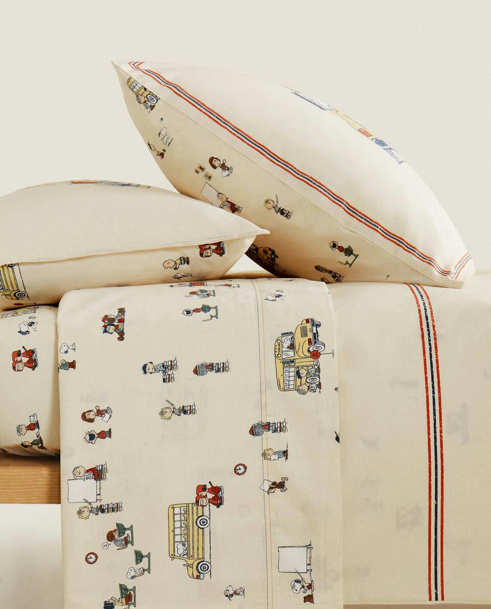 PEANUTS? FITTED SHEET