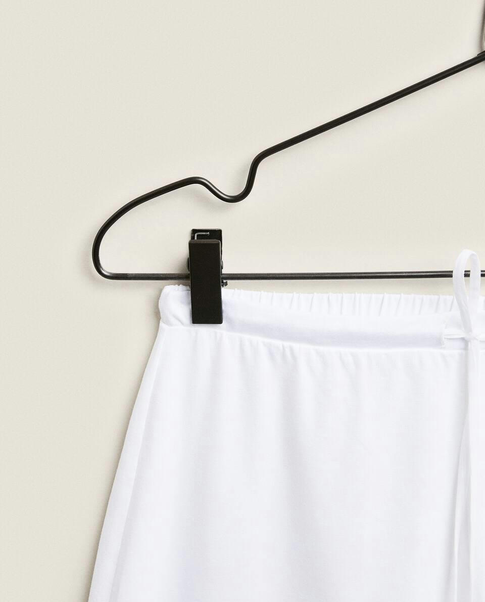 CROPPED TROUSERS WITH LACE TRIM