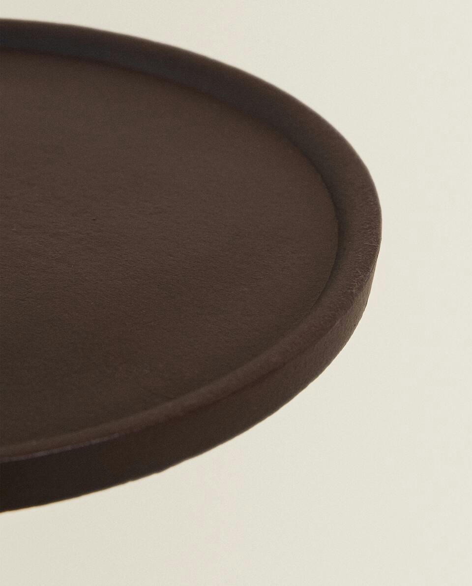 ANTIQUE-EFFECT METAL TABLE