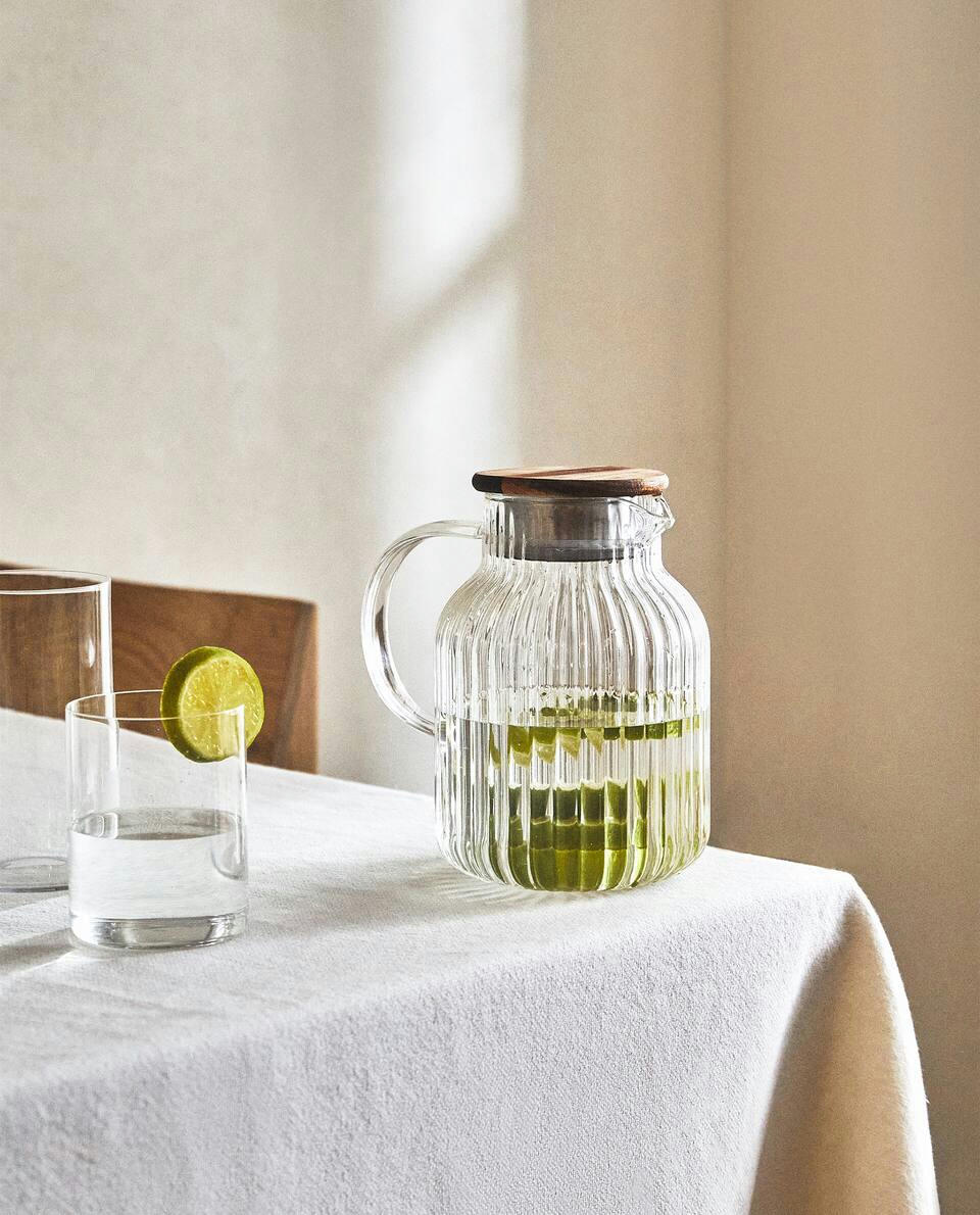 BOROSILICATE GLASS JUG WITH FILTER