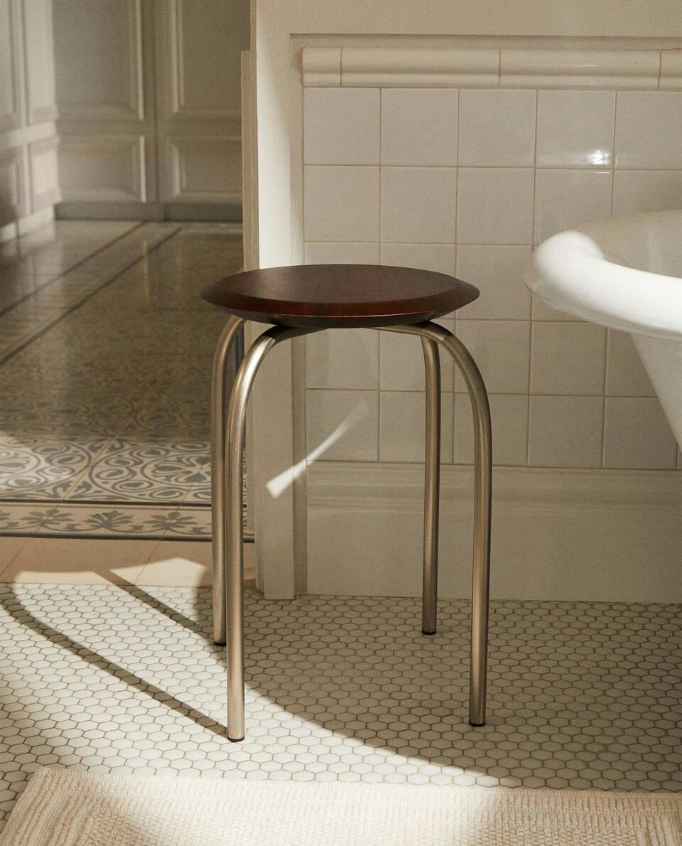 ACACIA STEEL STOOL