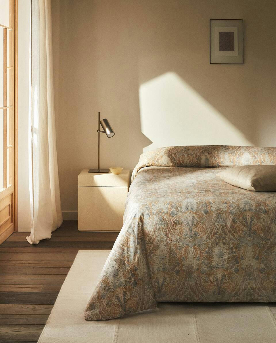 PAISLEY PRINT DUVET COVER