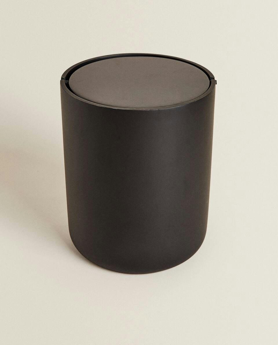BLACK RESIN WASTEPAPER BASKET WITH LID