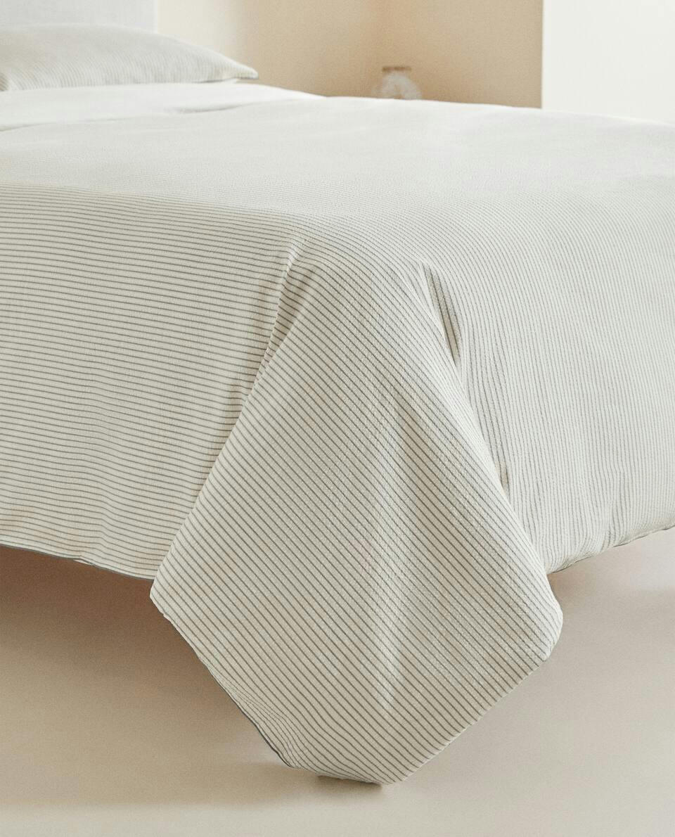STRIPED SEERSUCKER DUVET COVER