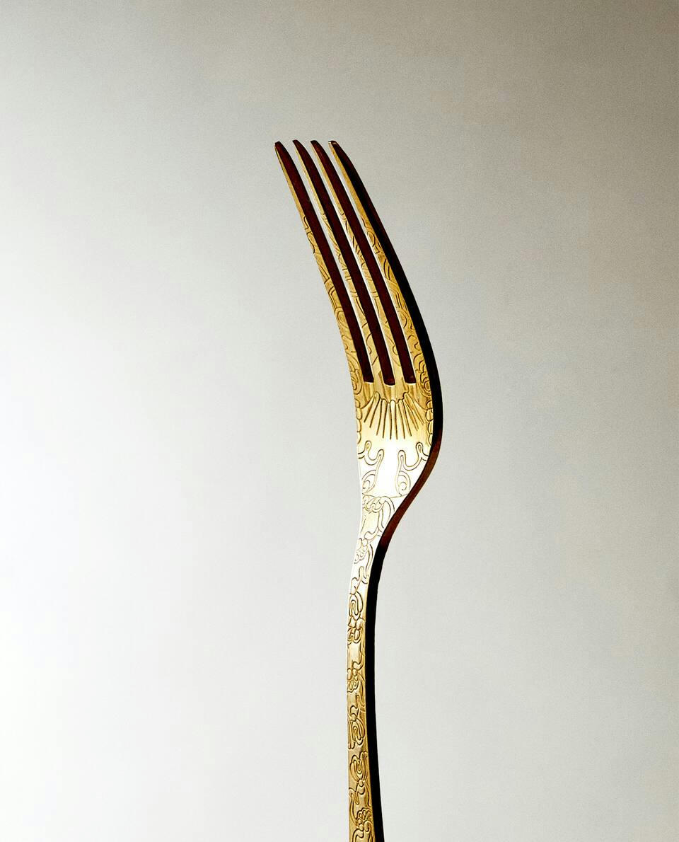 ENGRAVED GOLDEN FORK